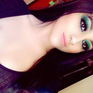 Meet your Posher, Karina